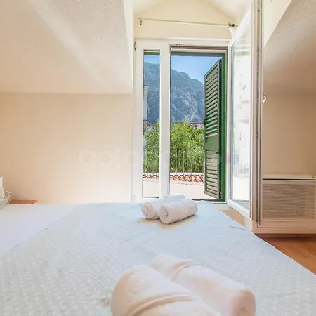 Vlove Story - Luxury Downtown Apartman Makarska