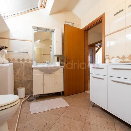 Vlove Story - Luxury Downtown Apartman *