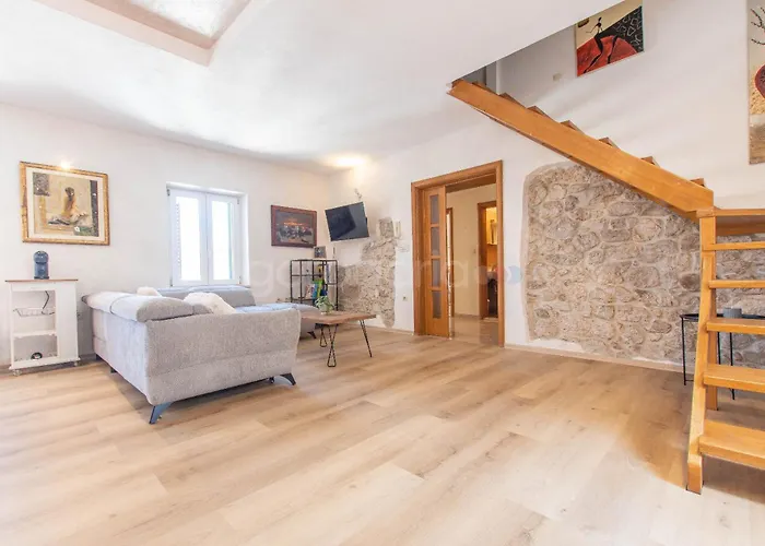 Vlove Story - Luxury Downtown Appartement