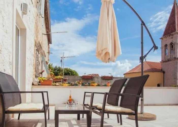 Vlove Story - Luxury Downtown Appartement *